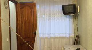 Гостевой дом Biruza Hotel Анапа Двухместный номер с 2 отдельными кроватями и душем-4